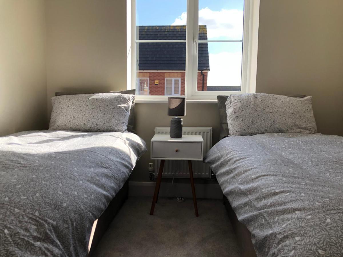 Hill House - 5 Mins Merry Hill - Perfect For Contractors & Families Brierley Hill Luaran gambar